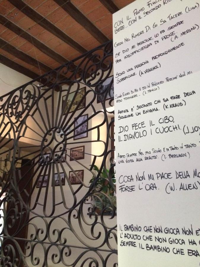 I Malpensanti Del Trieste Monticelli dʼOngina 外观 照片