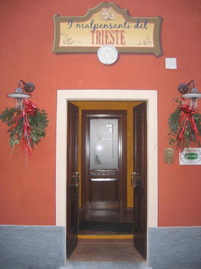 I Malpensanti Del Trieste Monticelli dʼOngina 外观 照片